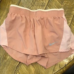 Women’s Nike Shorts Size S